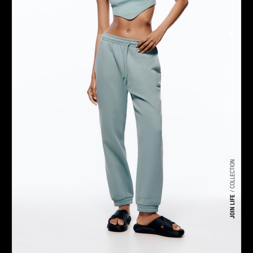 Zara joggers size small